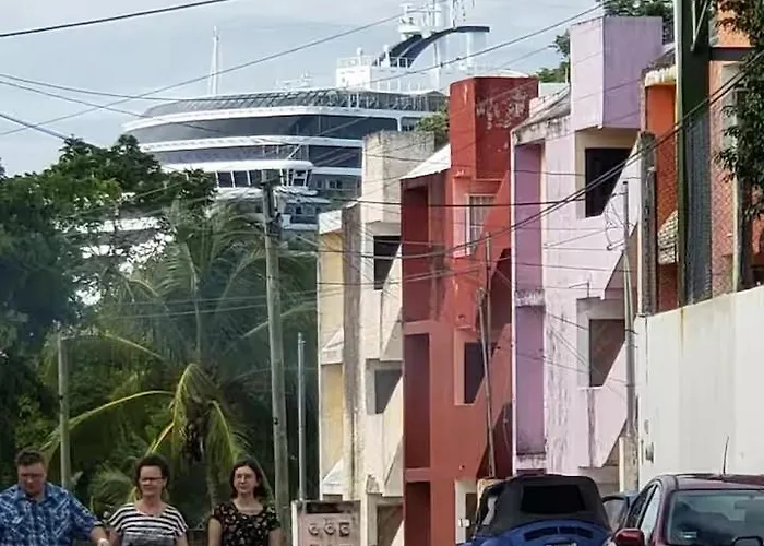 Bonita Torre 16